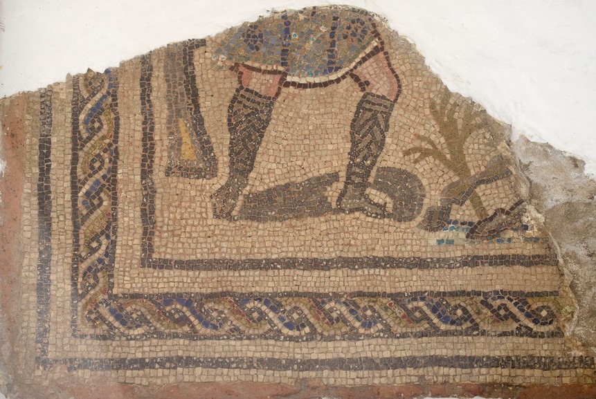An emblema (or polychrome figurative mosaic) dating 3rd-4th century BCE