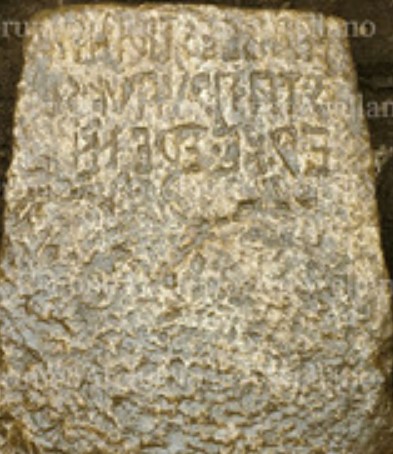 An Oscan epigraph, found in the area of the Santissimo, which documents the intensification of public construction, in the second half of the II century BCE
